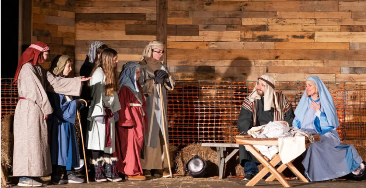 威斯康辛州的基諾沙聖經教會演出真人版的耶穌誕生劇。（圖／Kenosha Bible Church）